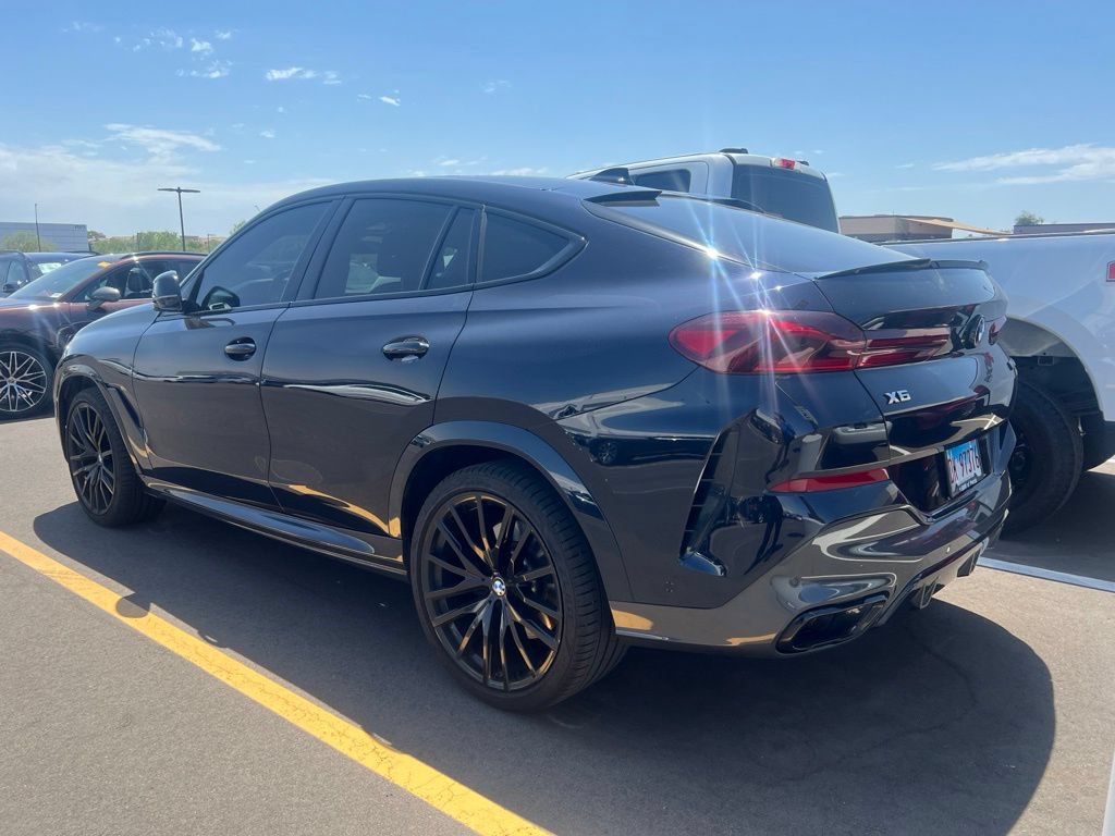 Used 2020 BMW X6 M50i w/ Executive Package AWD/4WD image 8