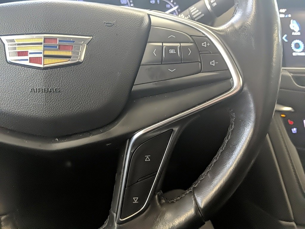 Used 2019 Cadillac XT5 Premium Luxury image 14