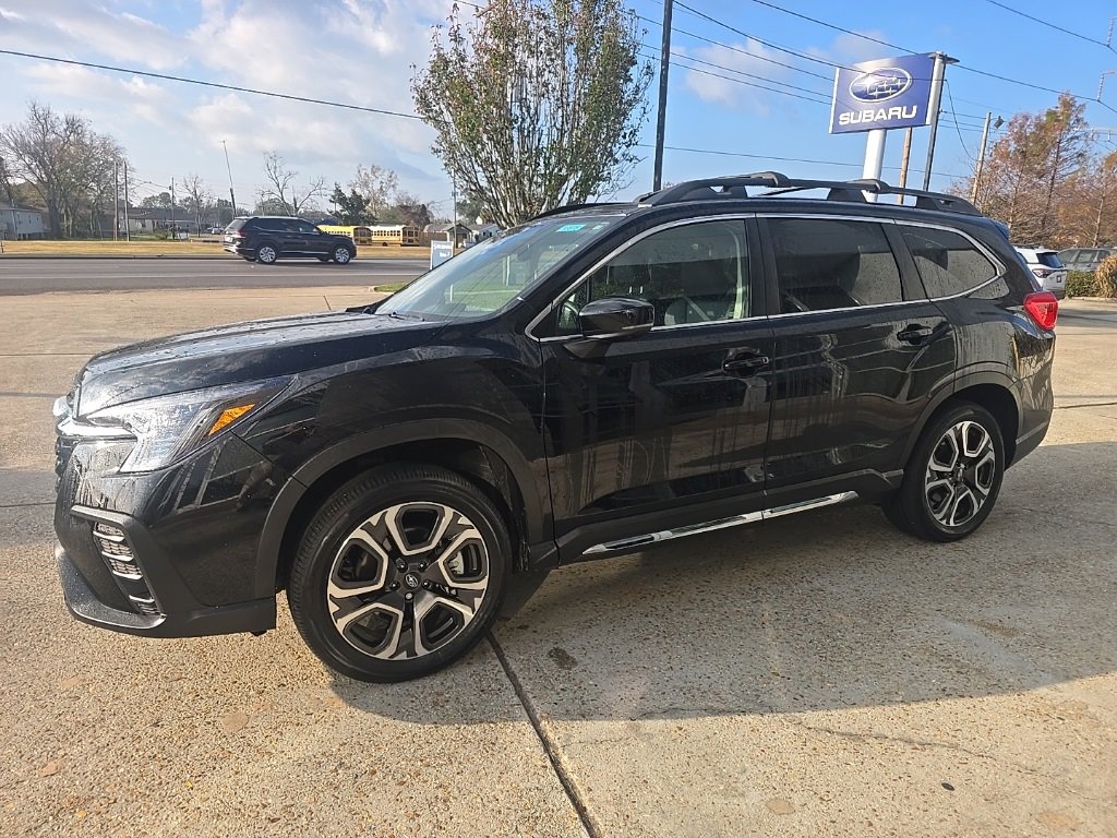 Certified 2025 Subaru Ascent Limited image 2