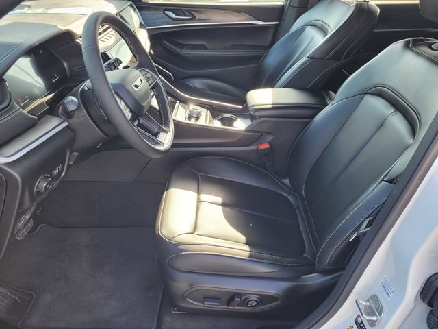 New 2026 Jeep Grand Cherokee Limited AWD/4WD image 8