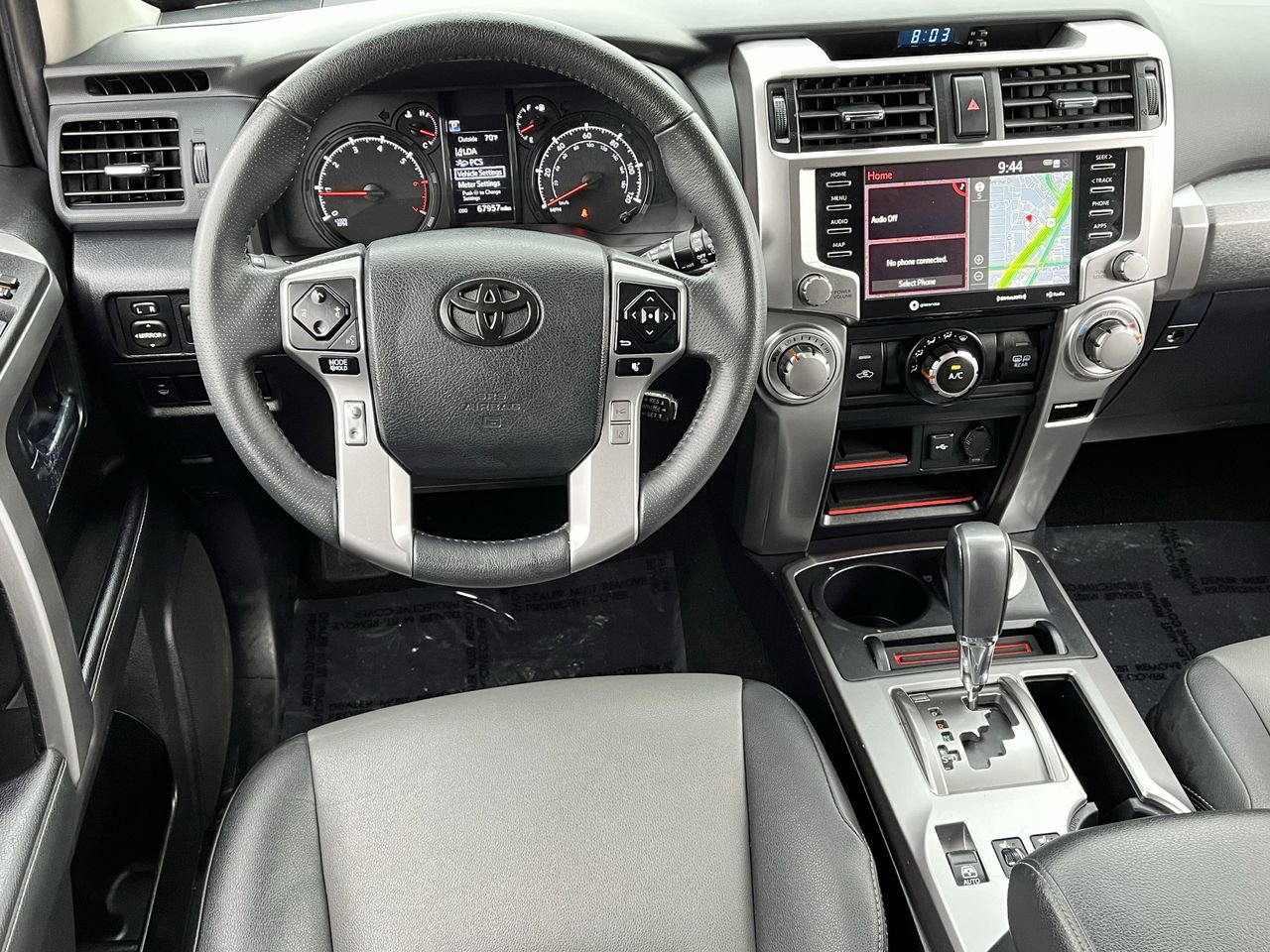 Used 2021 Toyota 4Runner SR5 Premium w/ Moonroof Package AWD/4WD image 15
