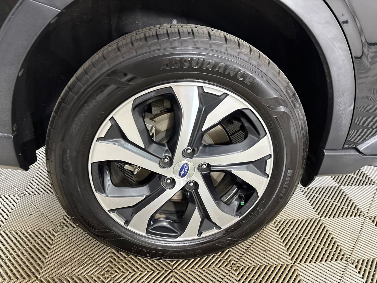 Used 2020 Subaru Outback Touring AWD/4WD image 33