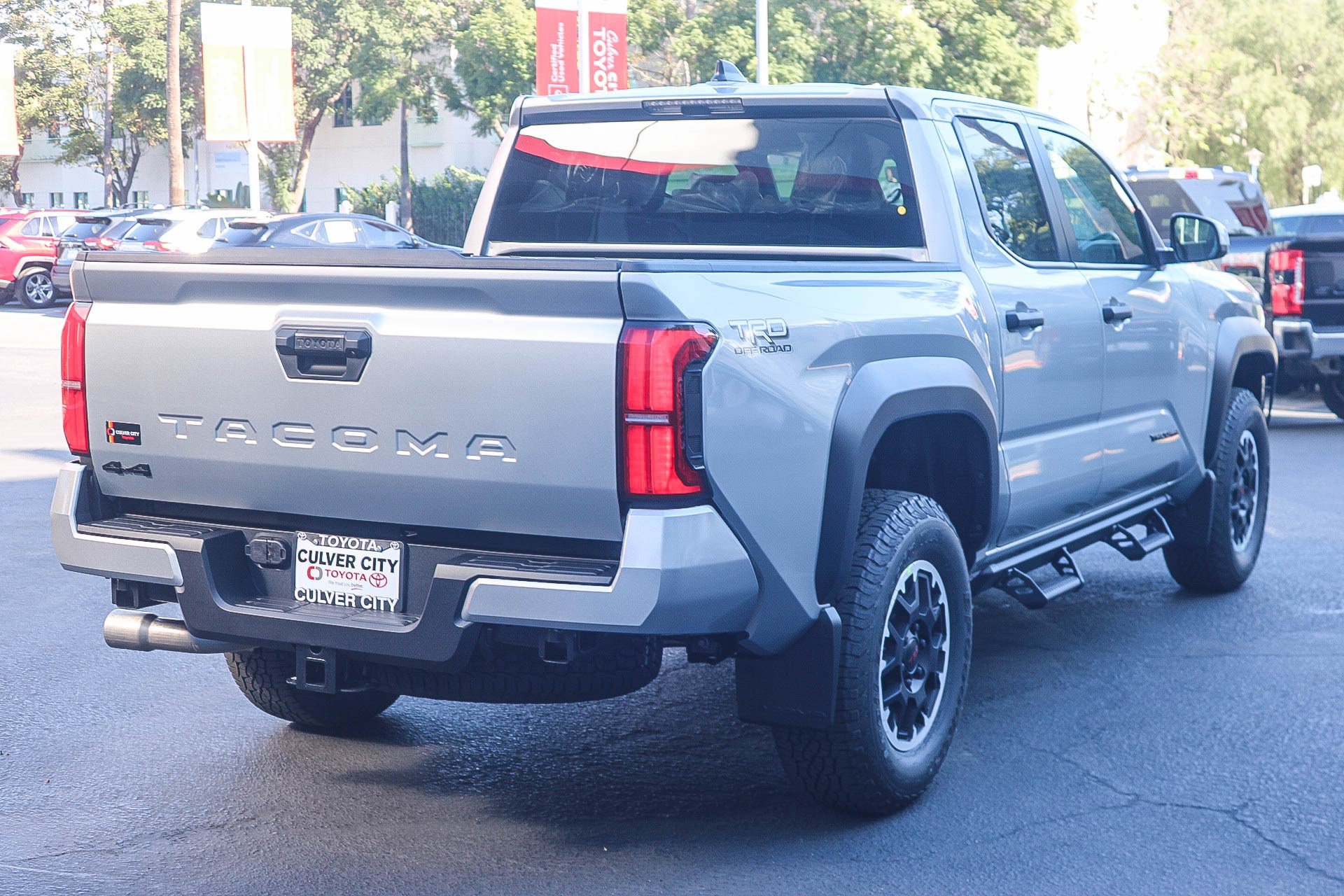 New 2026 Toyota Tacoma TRD Off-Road AWD/4WD image 9