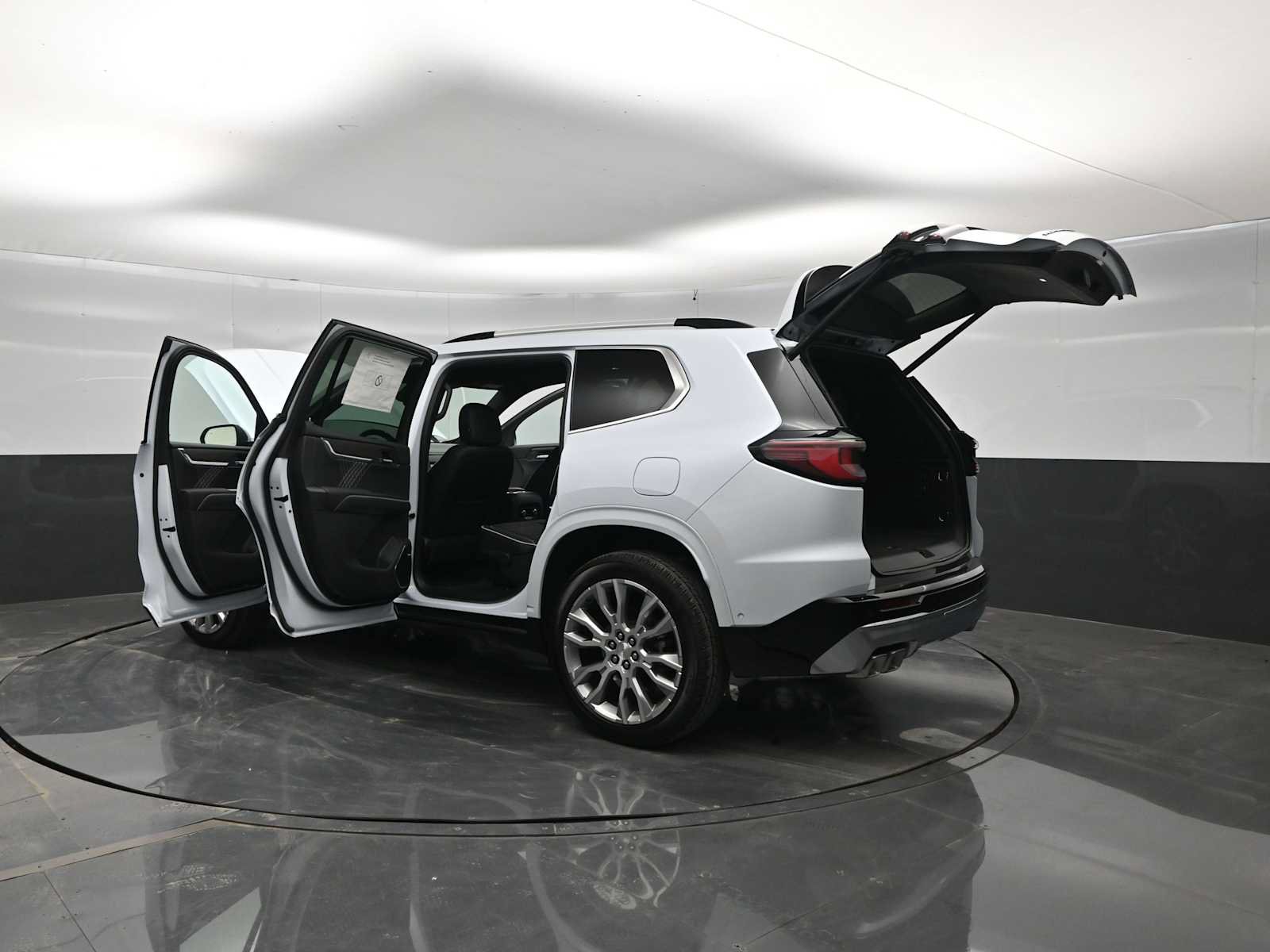 New 2026 GMC Acadia Denali w/ Super Cruise Package AWD/4WD image 44