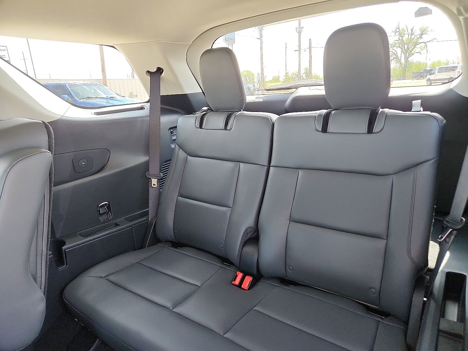 New 2026 Ford Explorer Active w/ Active Comfort Package image 10