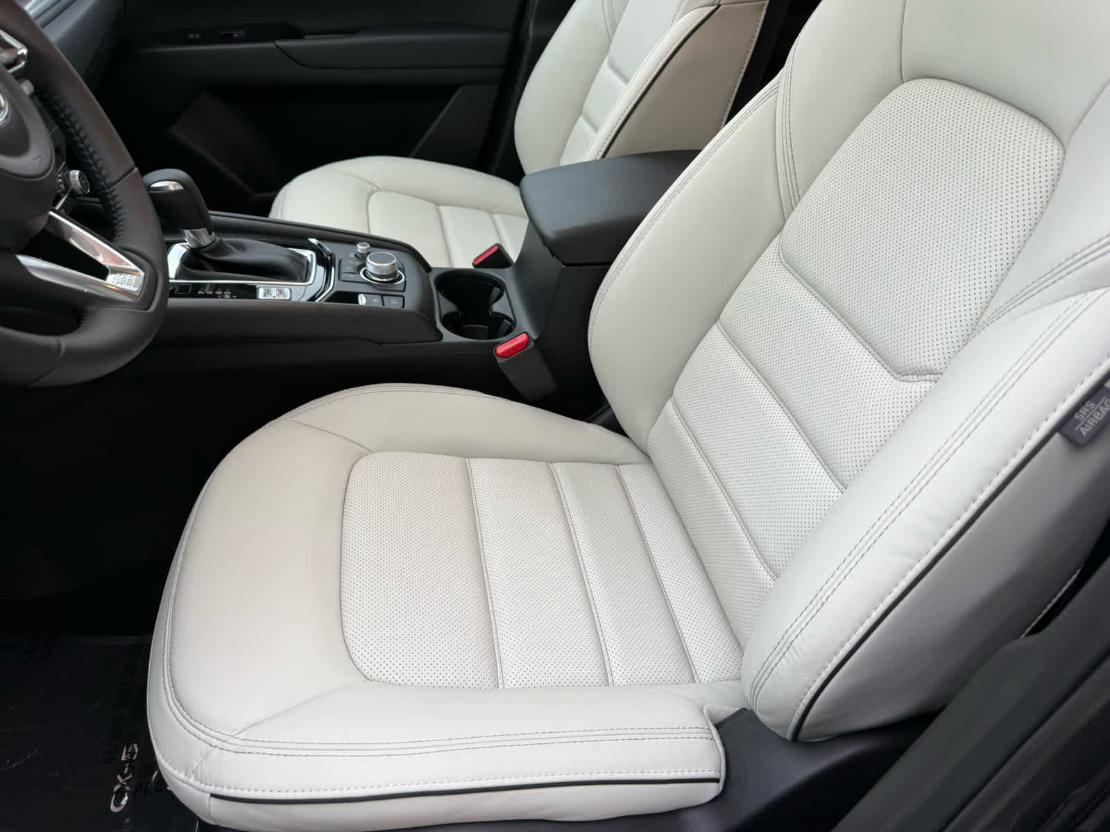 New 2025 MAZDA CX-5 AWD 2.5 S w/ Preferred Package image 4