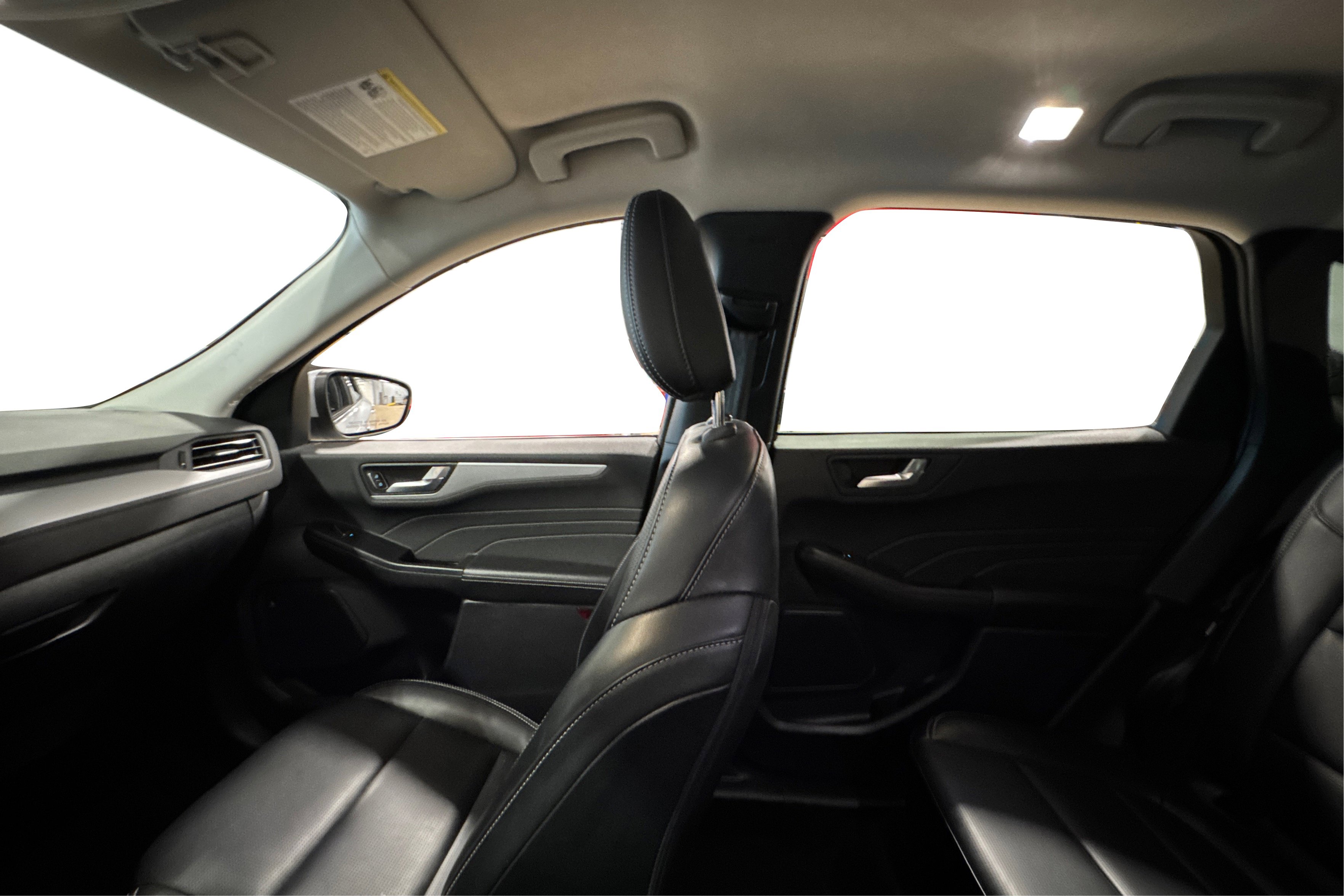 Used 2025 Ford Escape Platinum AWD/4WD image 42