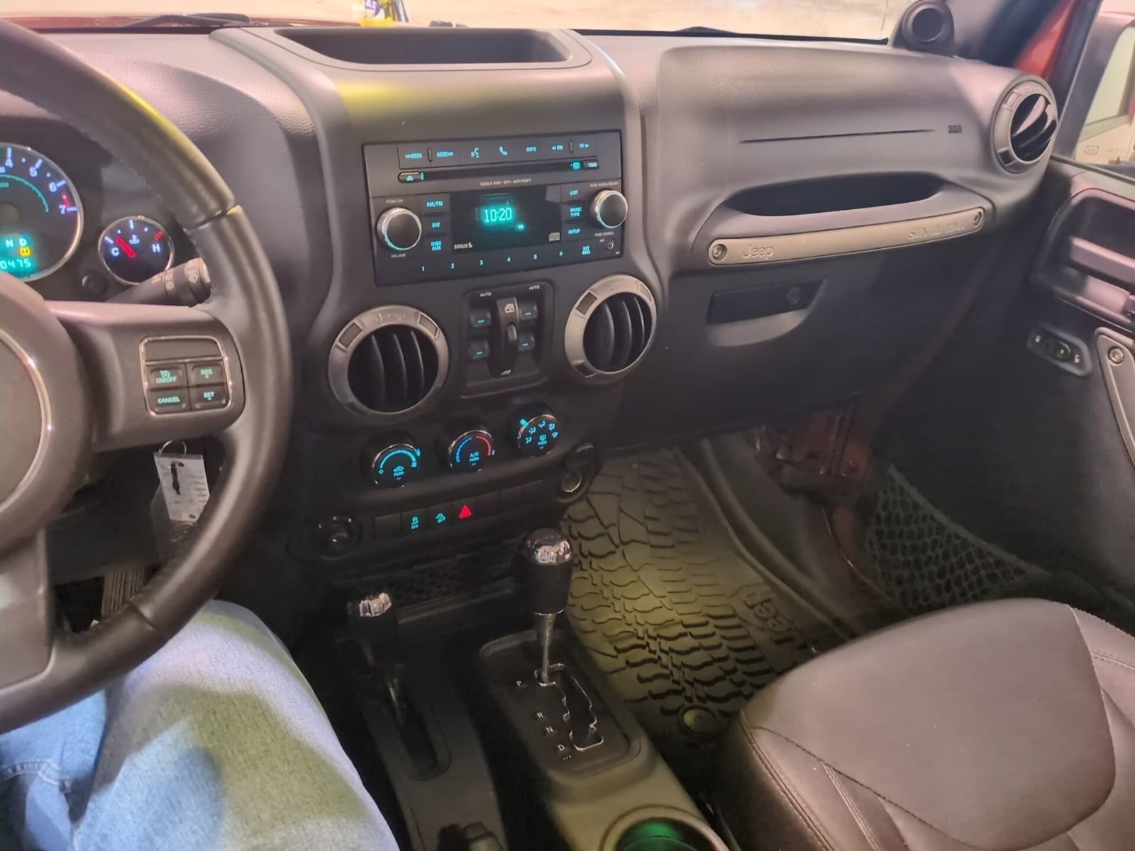 Used 2014 Jeep Wrangler Unlimited Sport w/ Quick Order Package 24S image 21