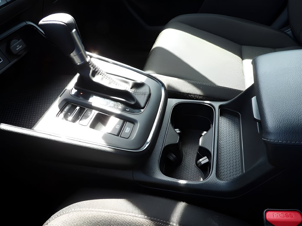 Used 2025 Honda CR-V LX image 34