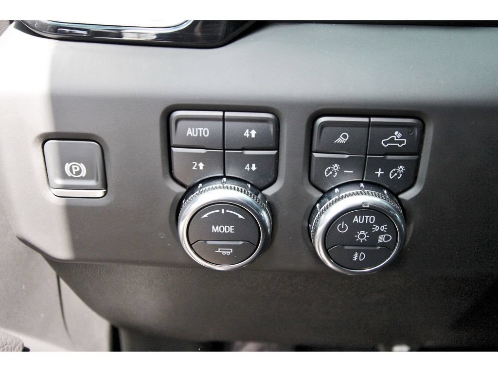 Used 2025 GMC Sierra 2500 Denali w/ Denali Reserve Package AWD/4WD image 21