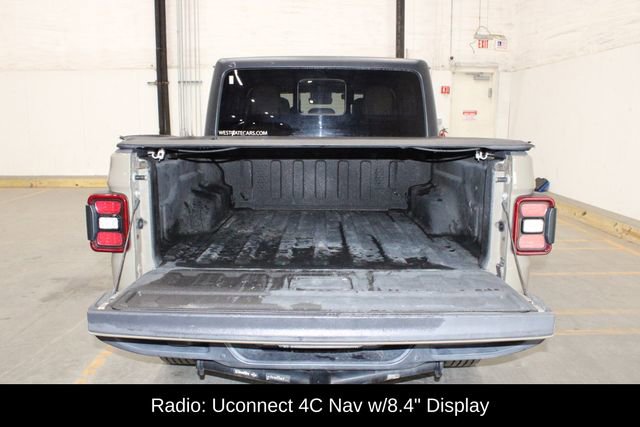 Used 2020 Jeep Gladiator Overland image 14