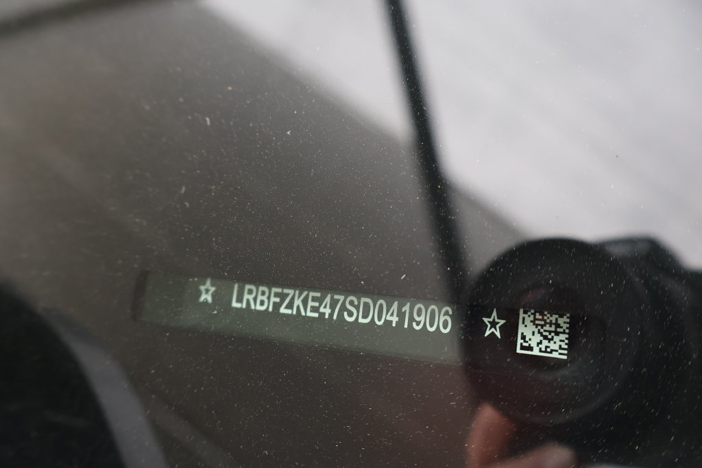 Used 2025 Buick Envision Preferred AWD/4WD image 64