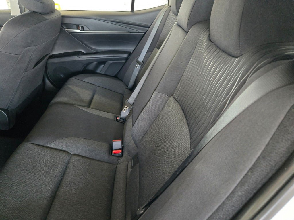 Used 2025 Toyota Camry LE AWD/4WD image 15