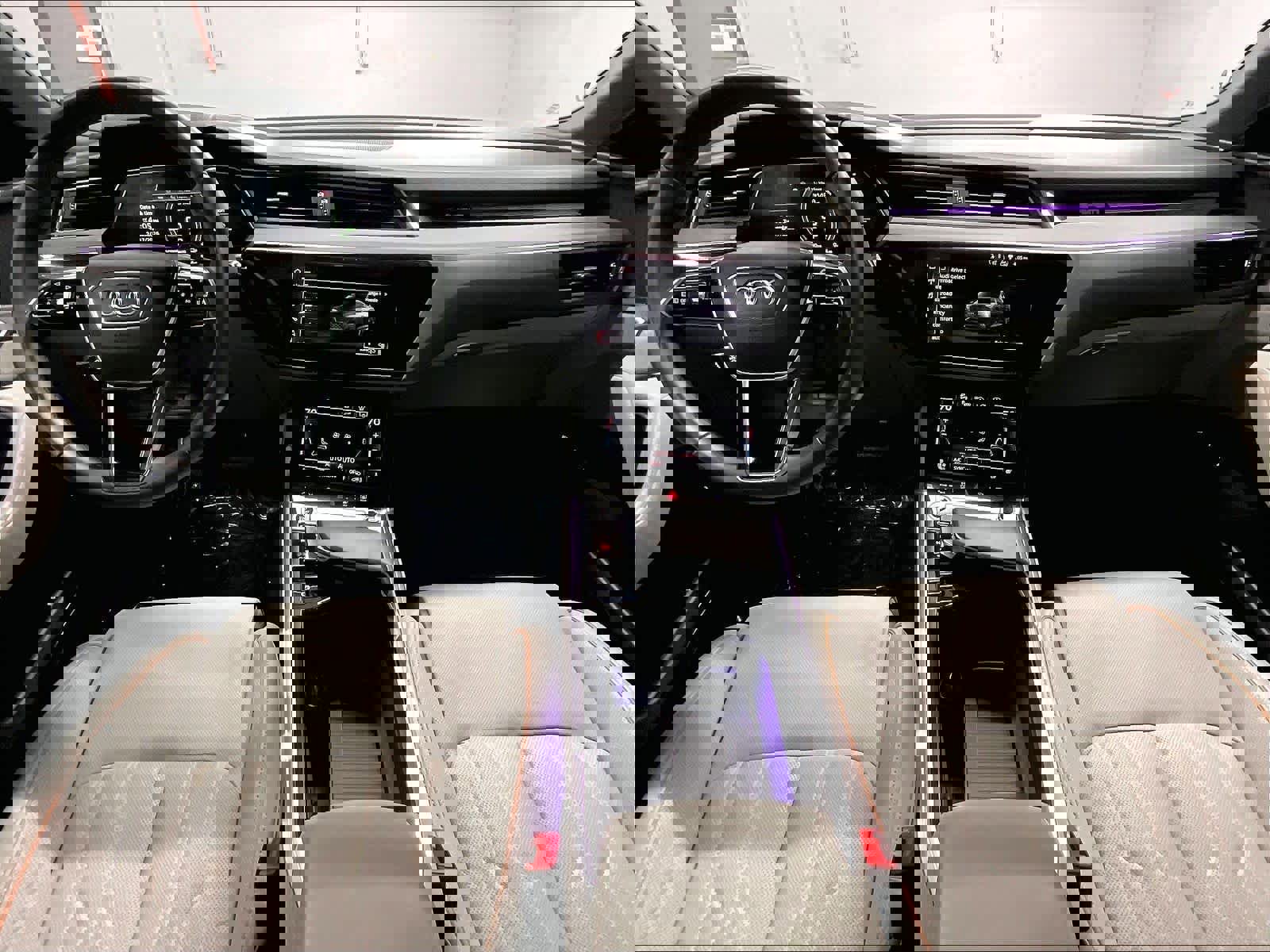 Certified 2024 Audi Q8 e-tron Prestige w/ Prestige Package image 16