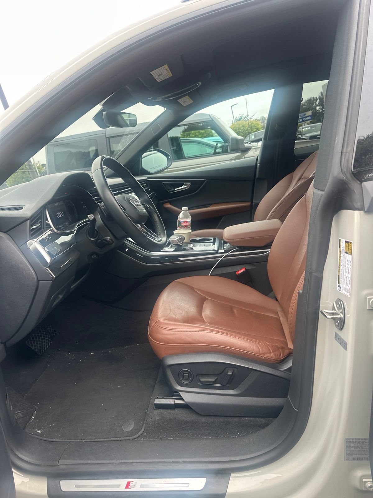Used 2021 Audi Q8 Premium Plus AWD/4WD image 8