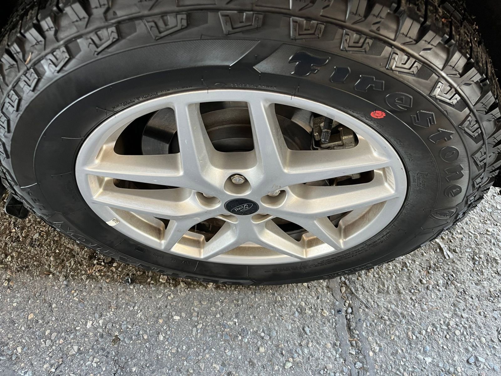 Used 2024 Ford Edge SEL image 30