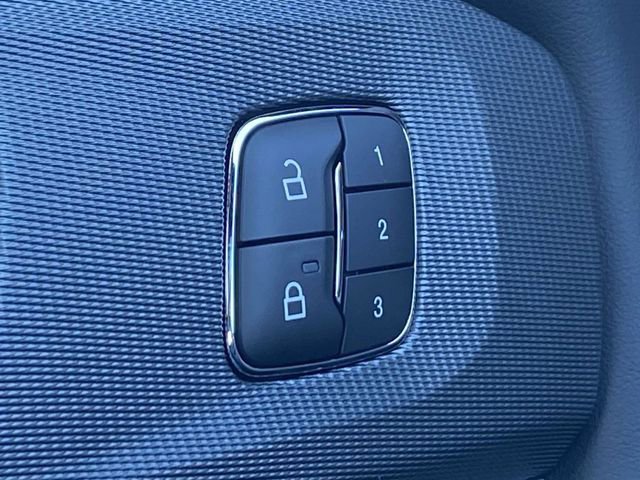 New 2026 Ford Explorer ST AWD/4WD image 9