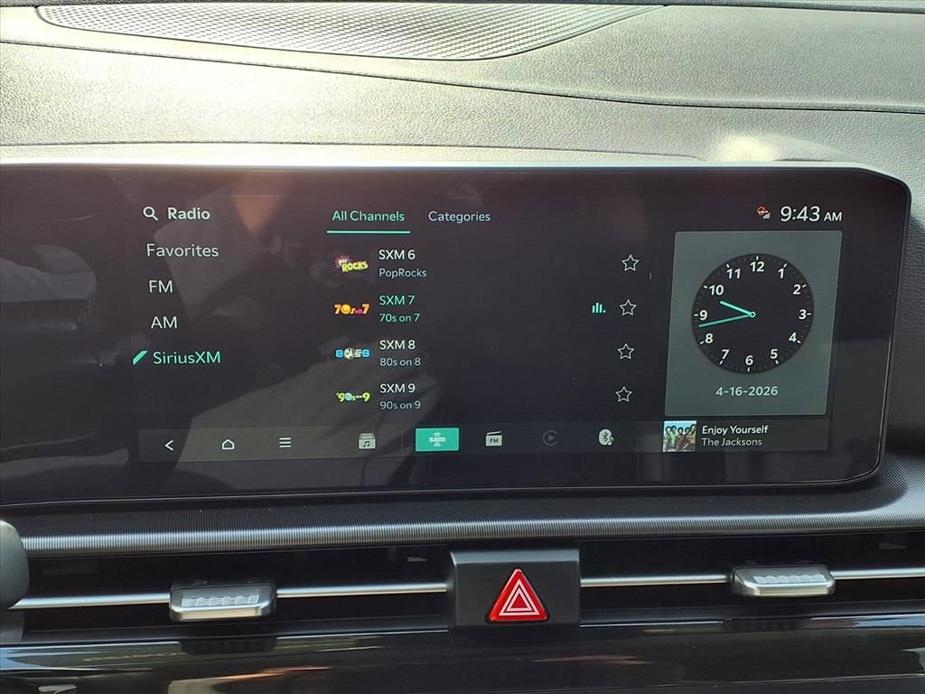 Used 2026 Kia Sportage EX FWD image 28