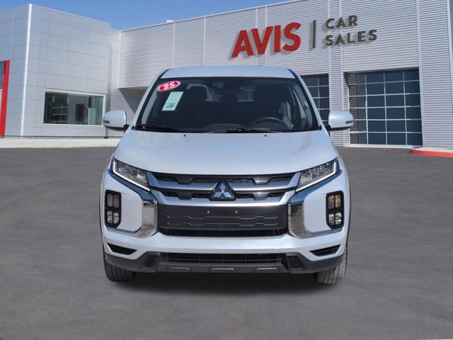 Used 2025 Mitsubishi Outlander Sport SE AWD/4WD image 2