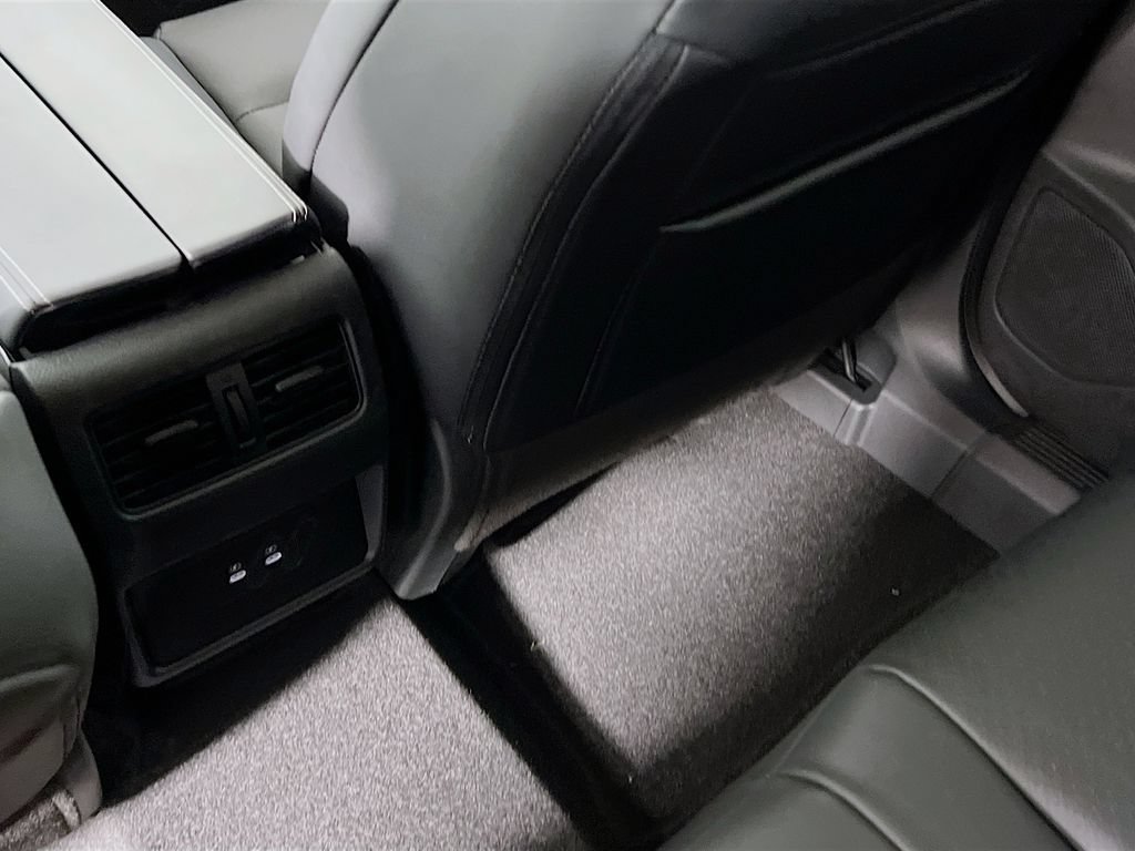 New 2026 Nissan Rogue Dark Armor AWD/4WD image 23
