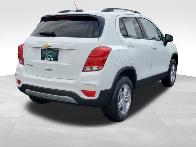 Used 2022 Chevrolet Trax LT w/ LT Convenience Package image 5