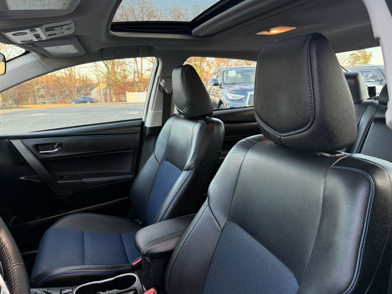 Used 2017 Toyota Corolla SE image 27