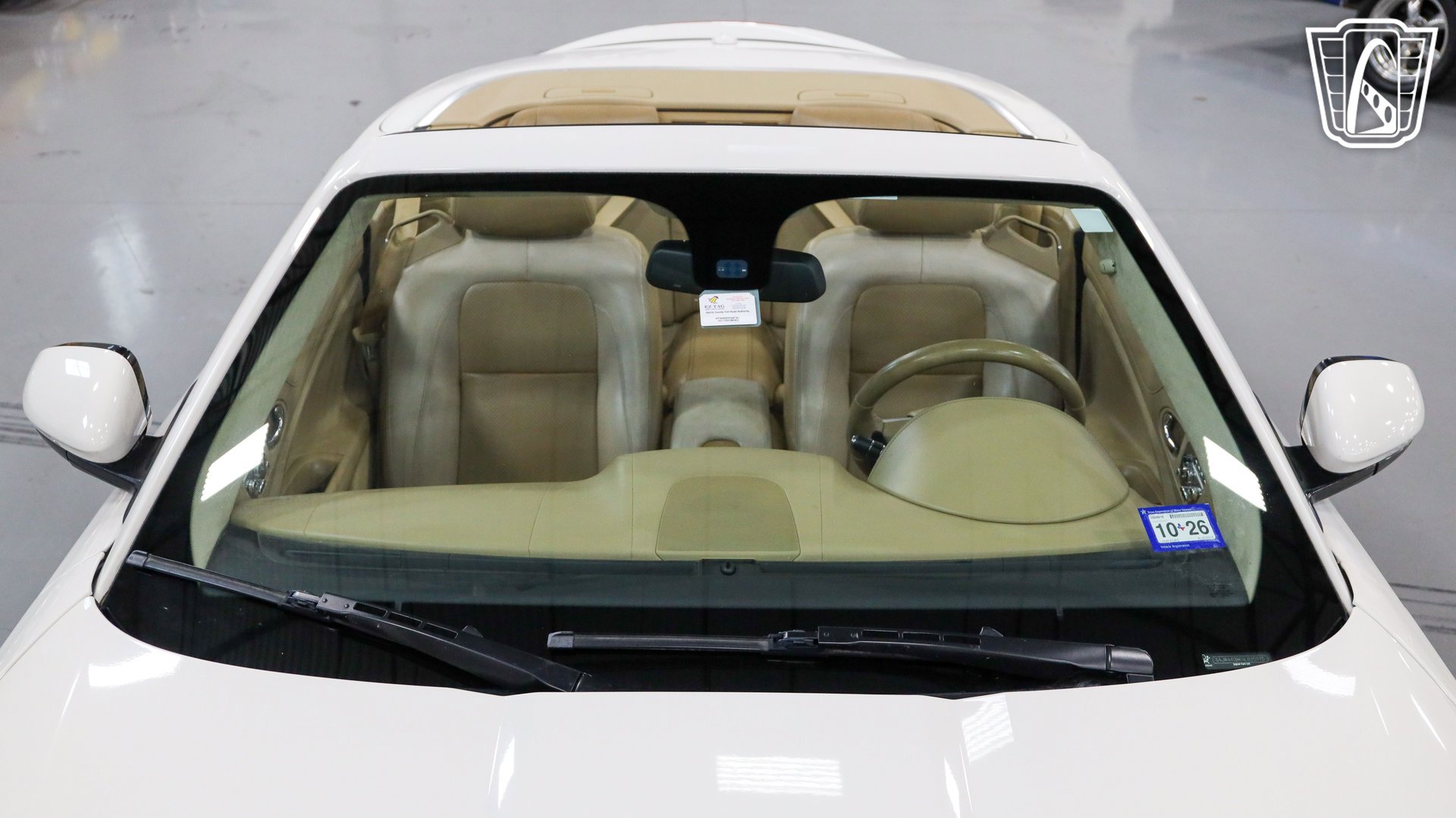 Used 2010 Jaguar XK Convertible image 7