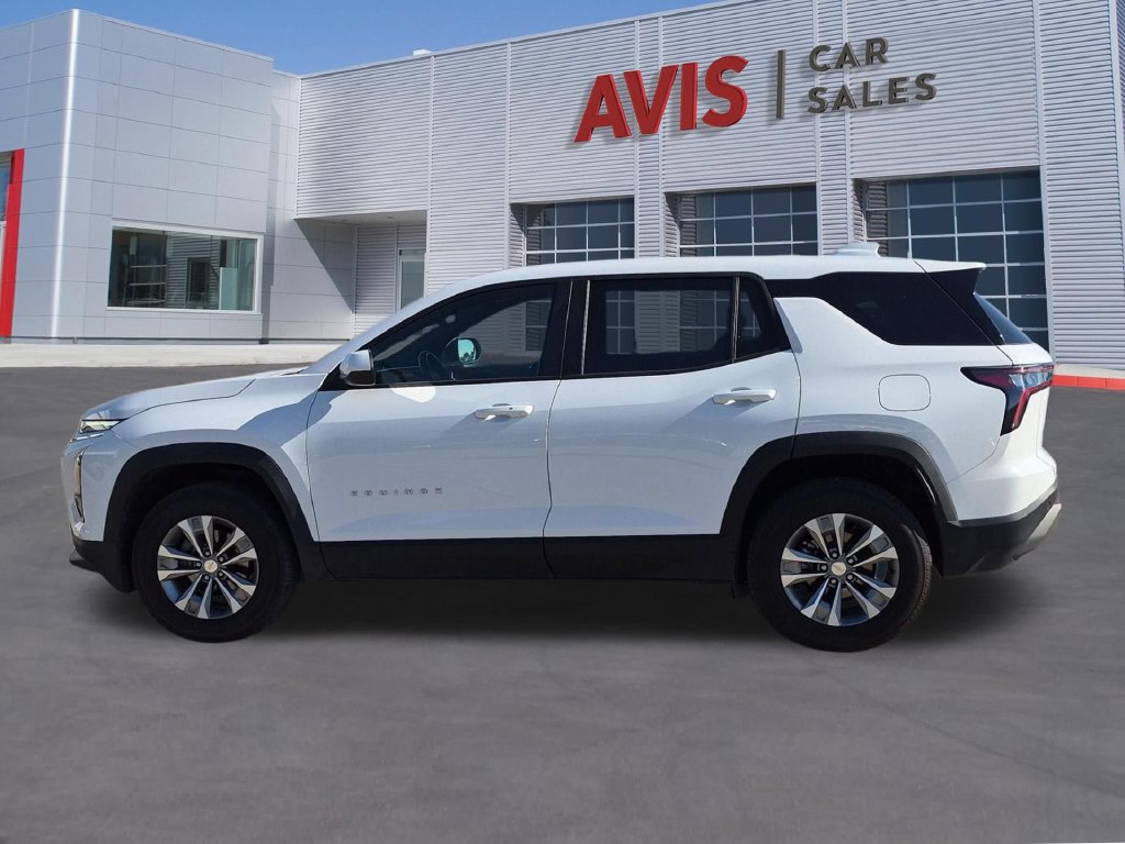 Used 2026 Chevrolet Equinox LT FWD image 10