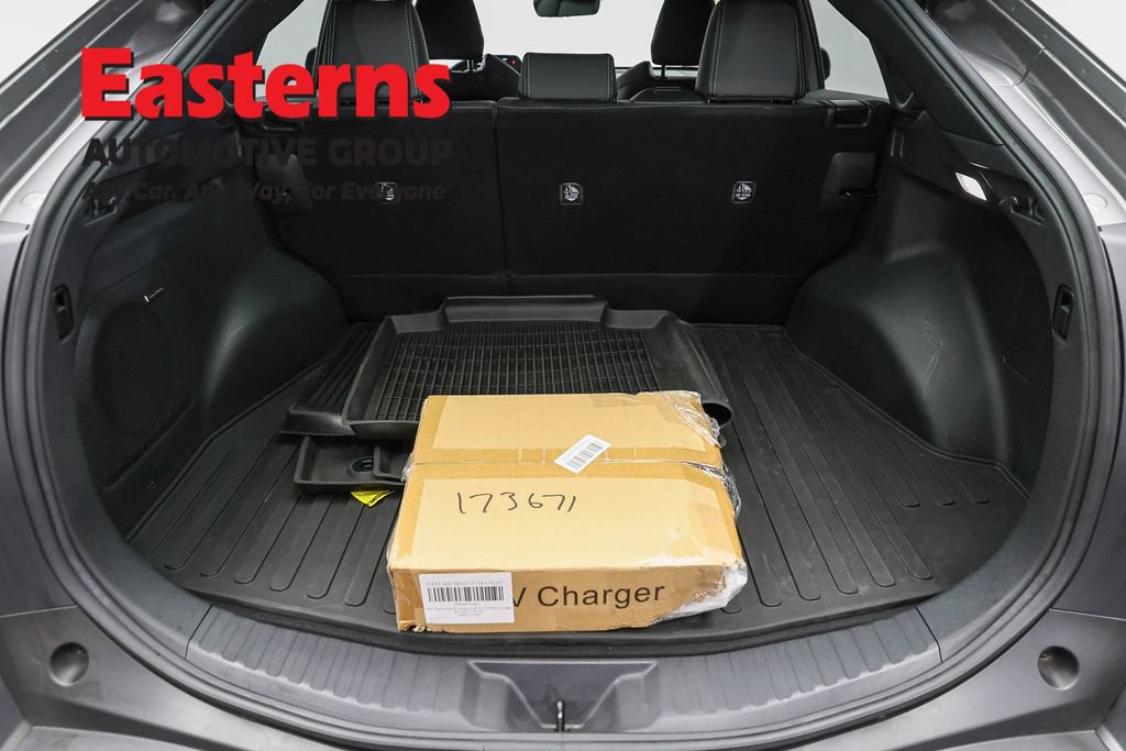 Used 2023 Subaru Solterra AWD image 9