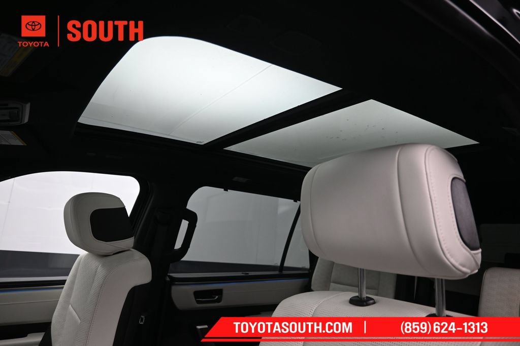 Used 2024 Toyota Sequoia Capstone AWD/4WD image 25