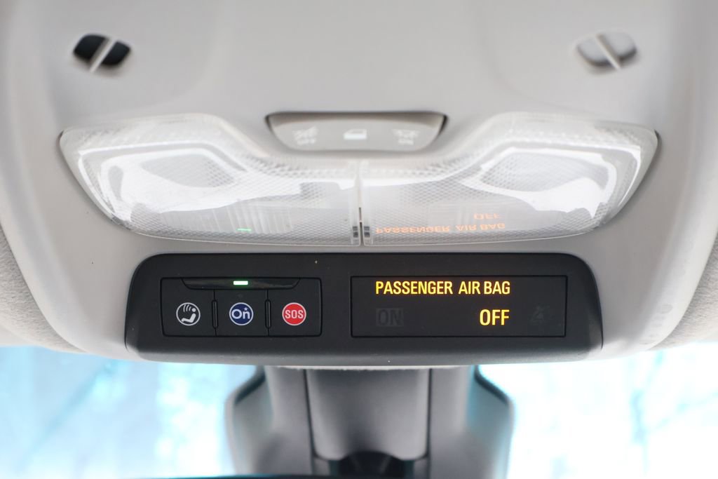 Used 2021 Chevrolet Bolt LT image 24