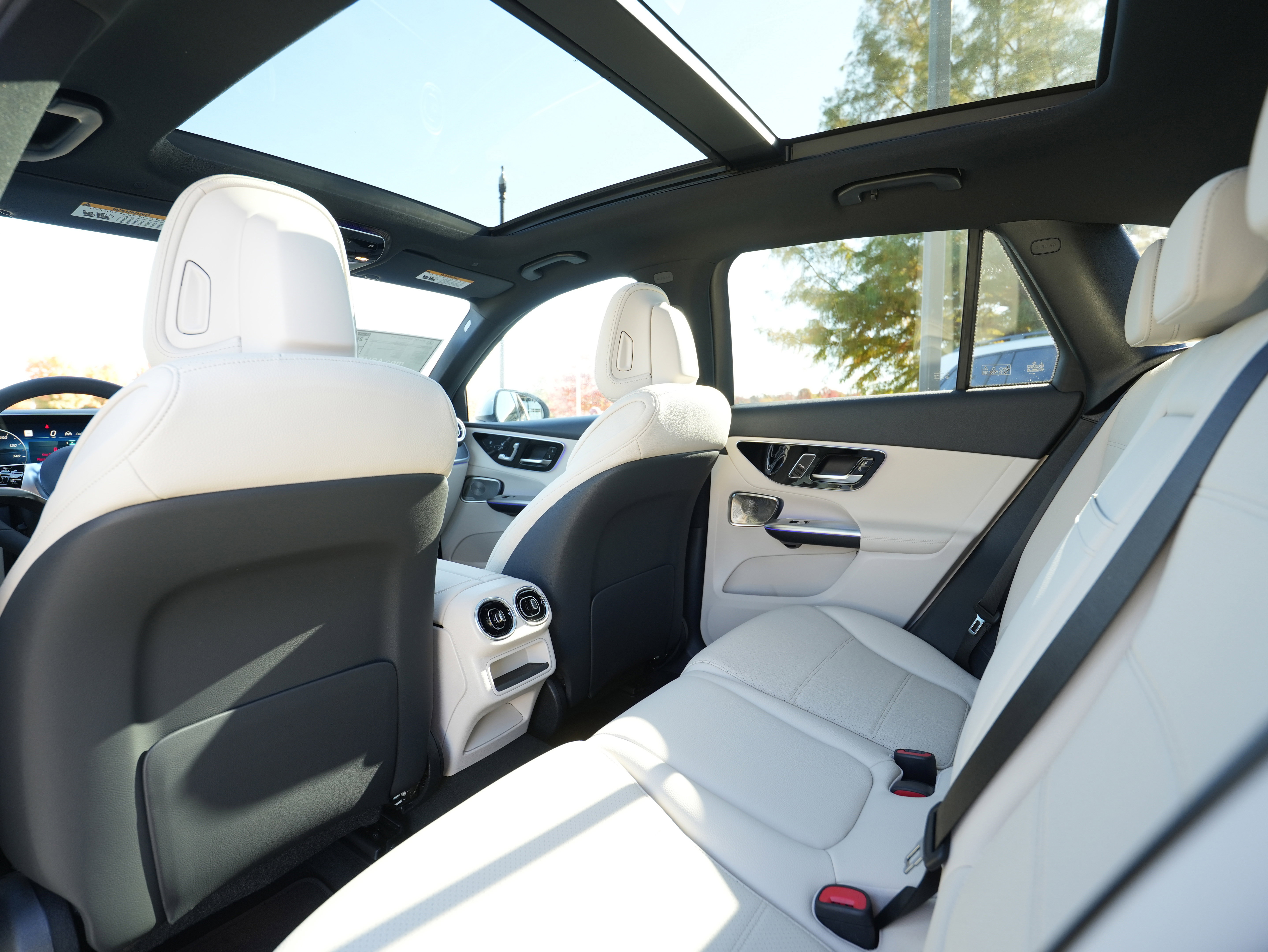 New 2026 Mercedes-Benz GLC 300 4MATIC image 39