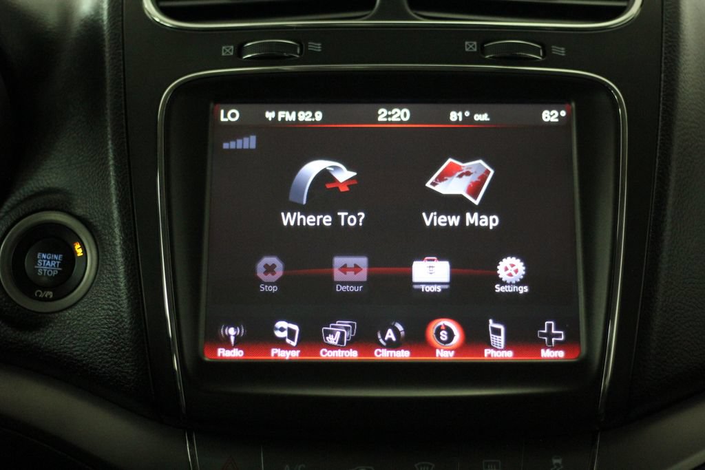 Used 2018 Dodge Journey Crossroad w/ Nav & Sun Group AWD/4WD image 21