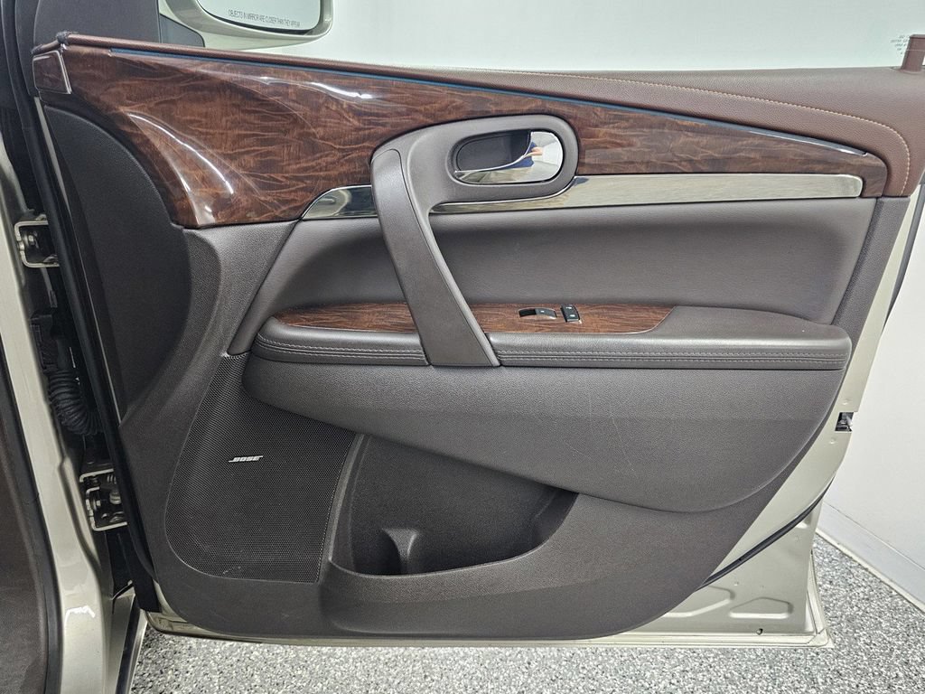 Used 2014 Buick Enclave Leather FWD image 26