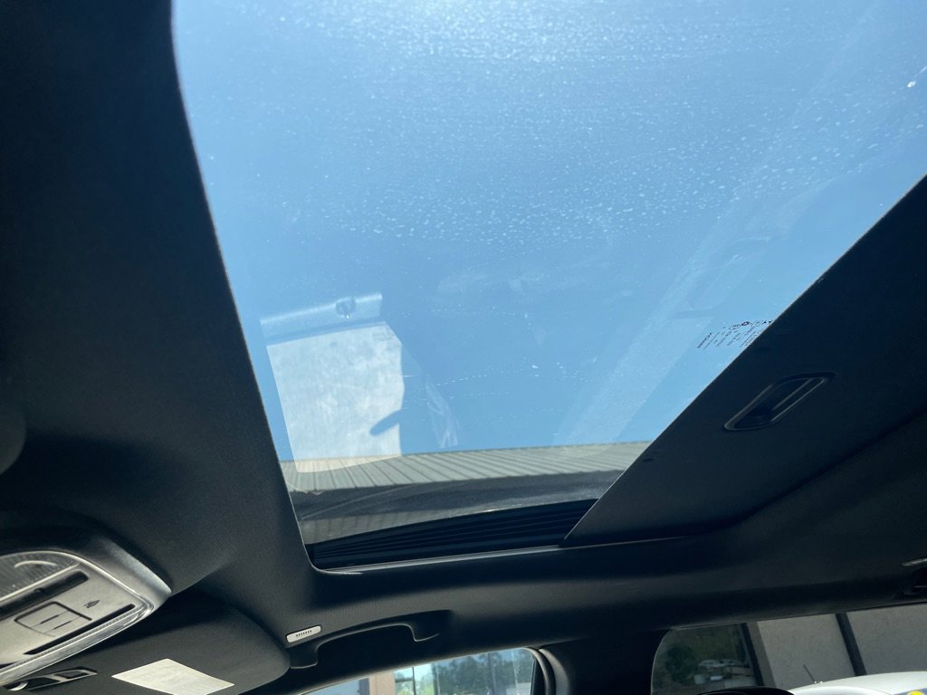 Used 2020 Jeep Grand Cherokee Altitude image 24