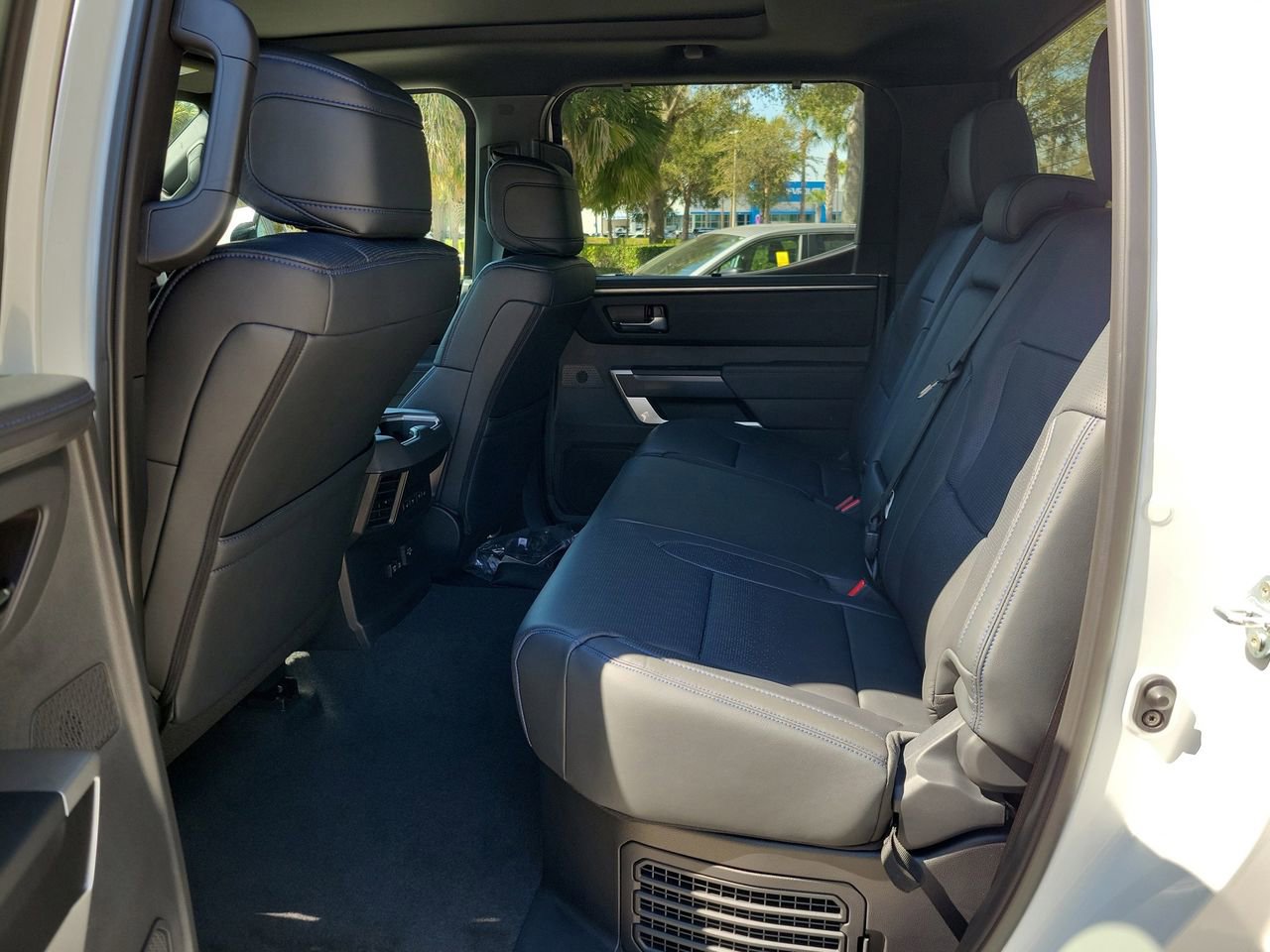 Used 2025 Toyota Tundra Platinum image 10