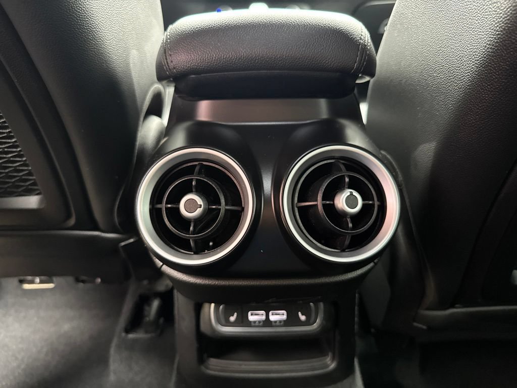 Used 2023 Alfa Romeo Stelvio Sprint AWD/4WD image 55