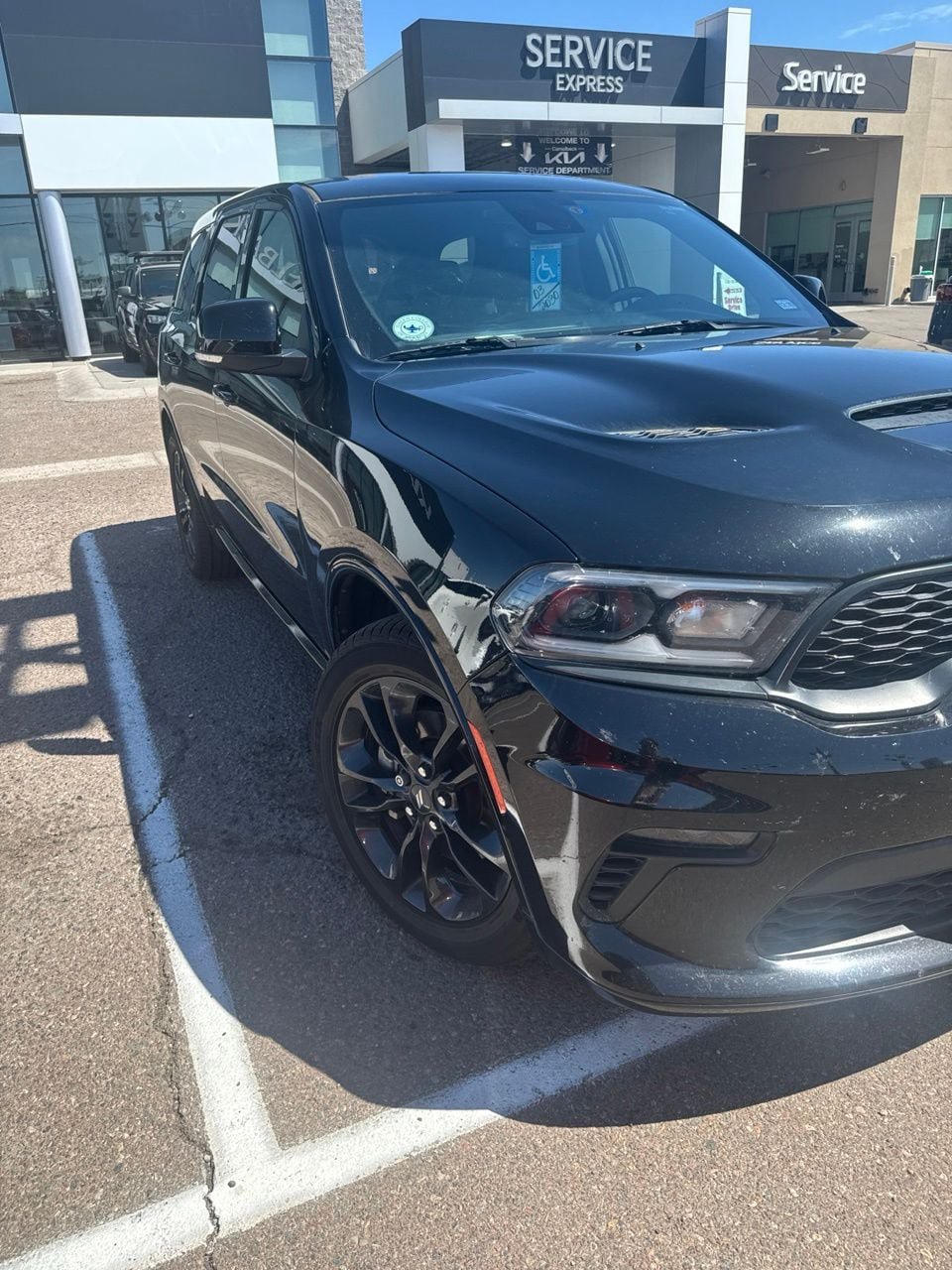 Used 2022 Dodge Durango GT RWD image 3