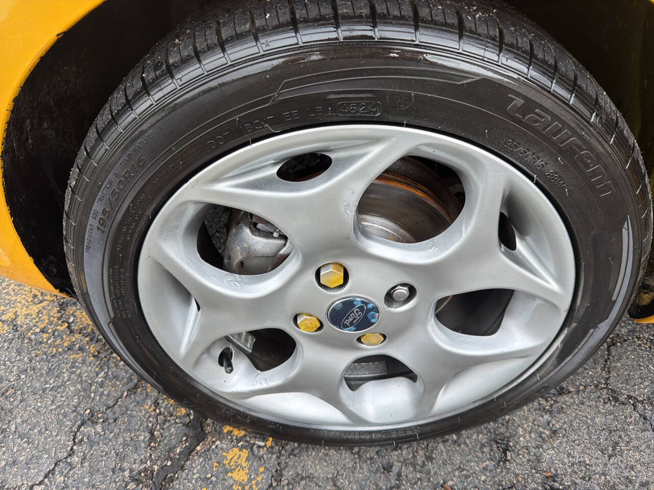 Used 2011 Ford Fiesta SEL w/ 301A Rapid Spec Order Code FWD image 37