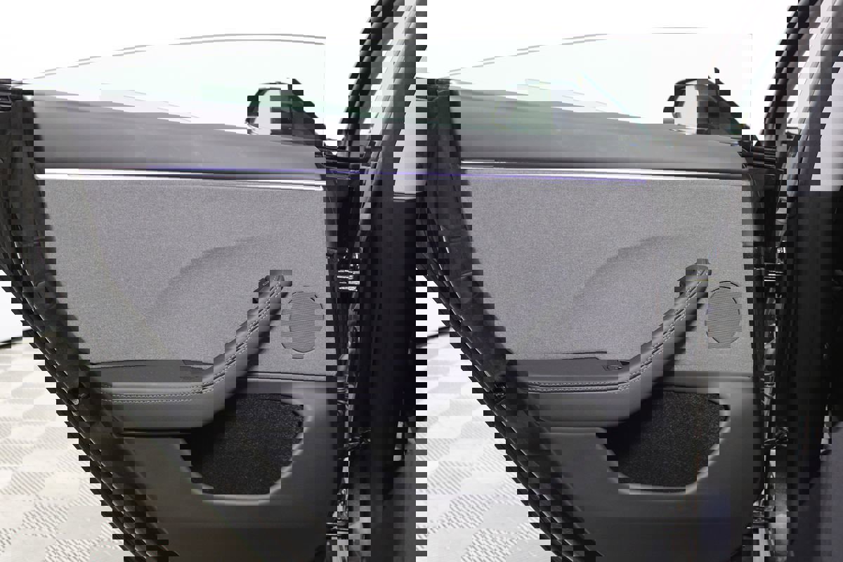 Used 2025 Tesla Model 3 Long Range image 20