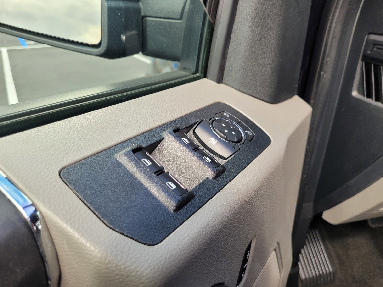 Used 2019 Ford F150 XL image 26