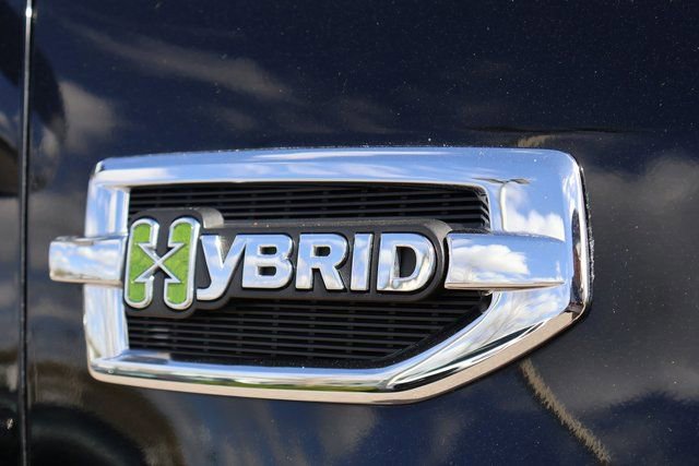 Used 2009 Cadillac Escalade Hybrid image 10