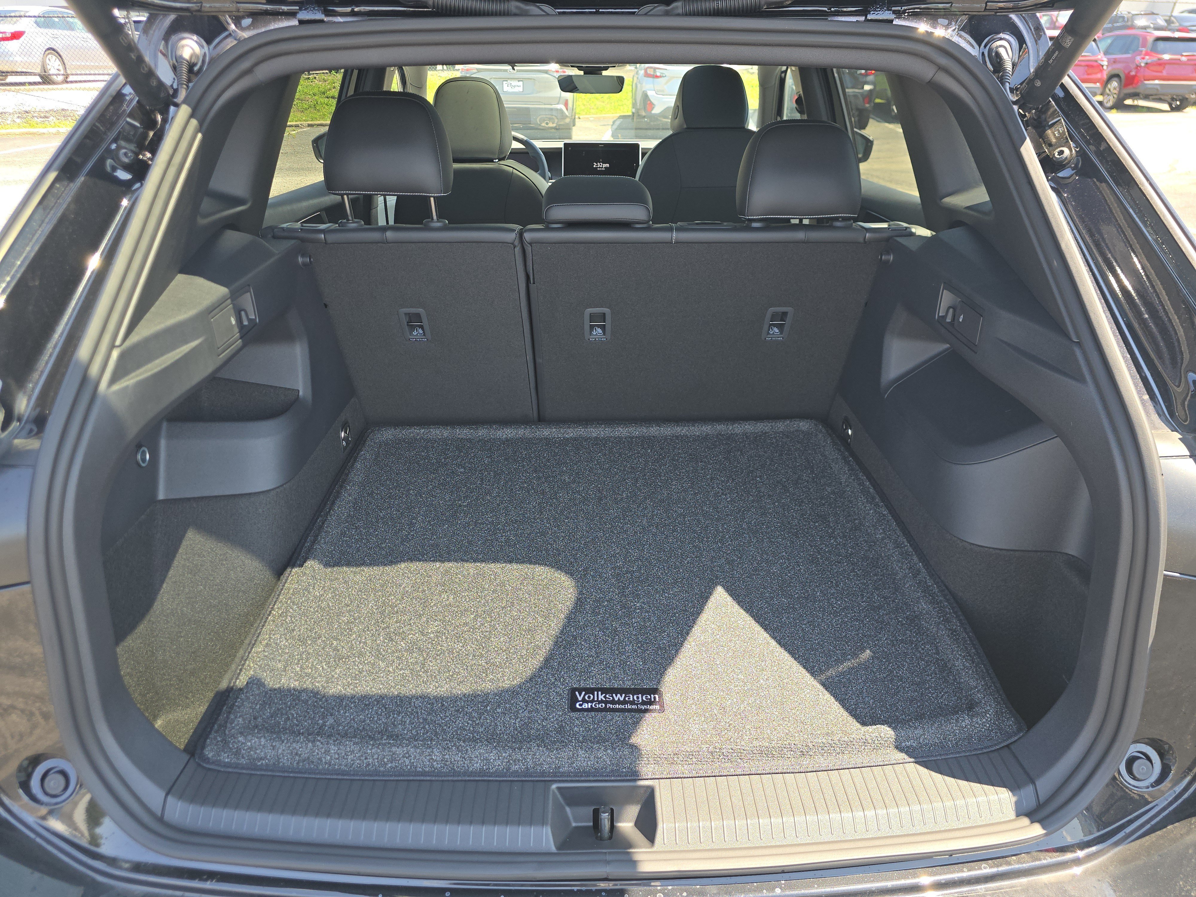 New 2026 Volkswagen Tiguan SE R-Line AWD/4WD image 16