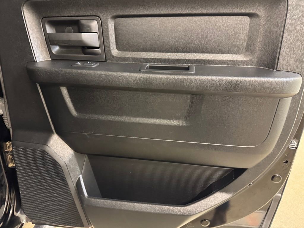 Used 2014 RAM 1500 Express image 23