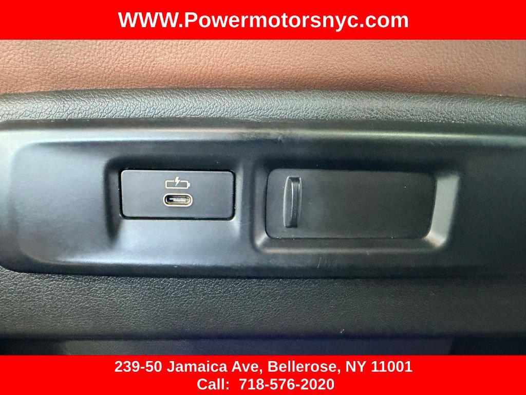 Used 2021 BMW X7 xDrive40i w/ Premium Package AWD/4WD image 46