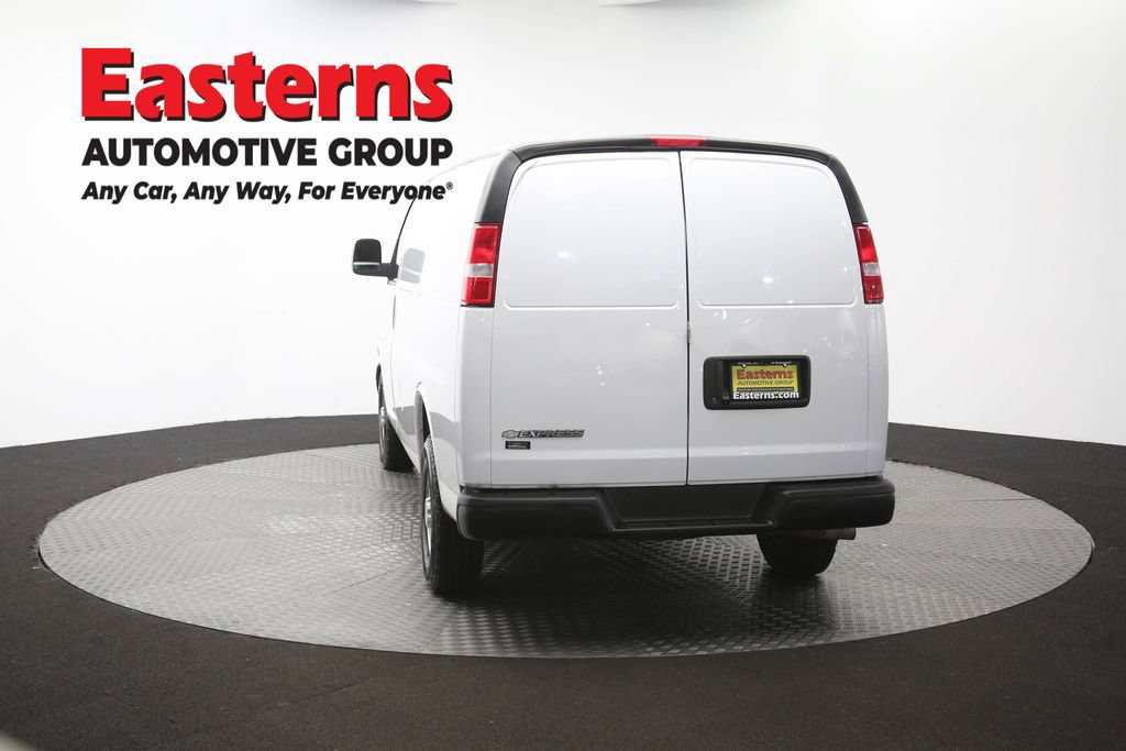 Used 2021 Chevrolet Express 2500 w/ Driver Convenience Package RWD image 33