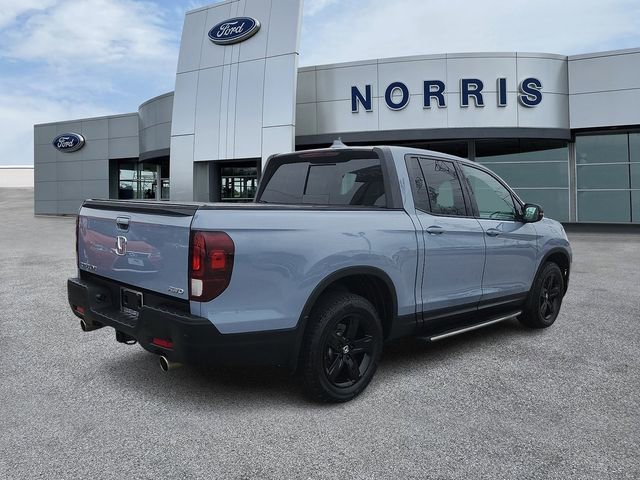 Used 2023 Honda Ridgeline Black Edition image 4
