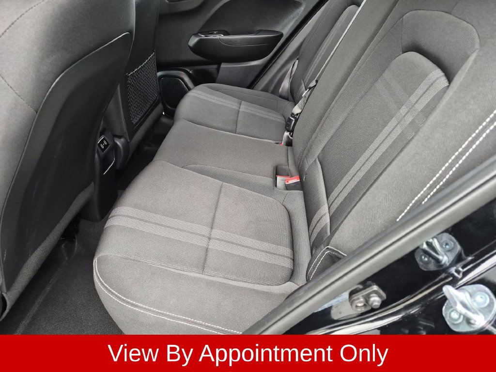 Used 2026 Hyundai Venue SEL FWD image 23