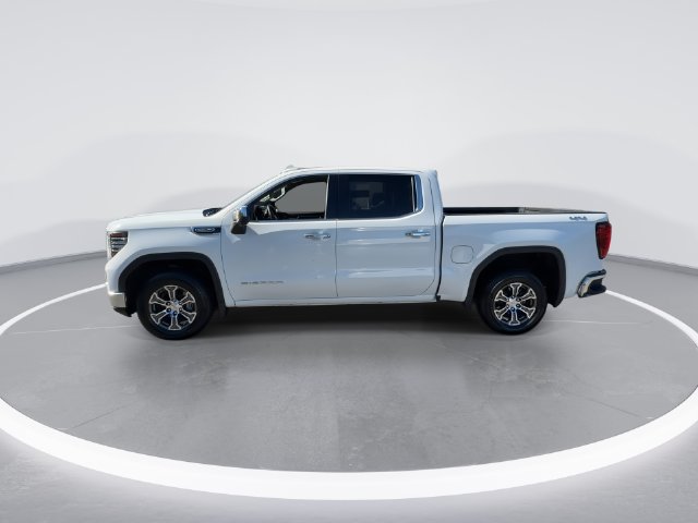 Used 2025 GMC Sierra 1500 SLT AWD/4WD image 5