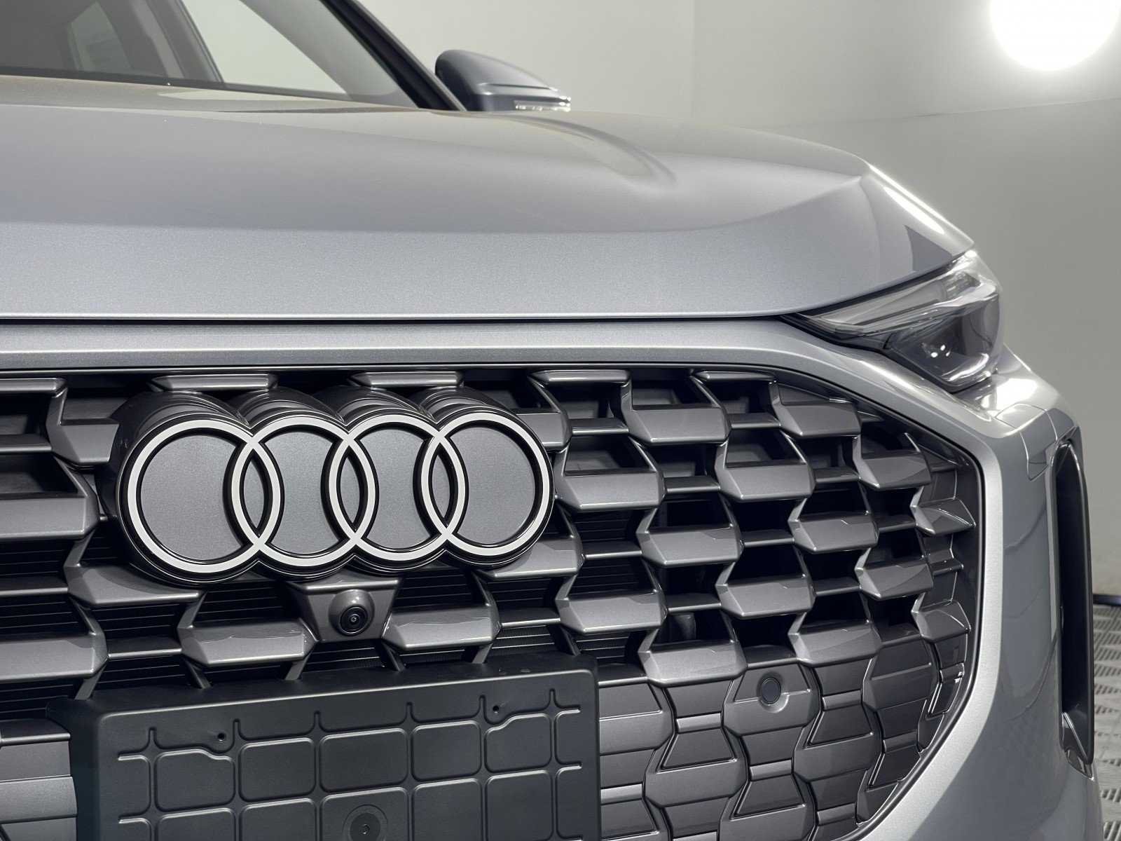 New 2025 Audi Q5 Premium Plus image 8